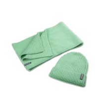 Sapka és sál, kötött