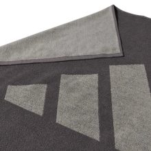 AUDI F1 TÖRÖLKÖZŐ