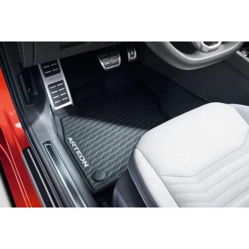 Gumiszőnyeg garnitúra