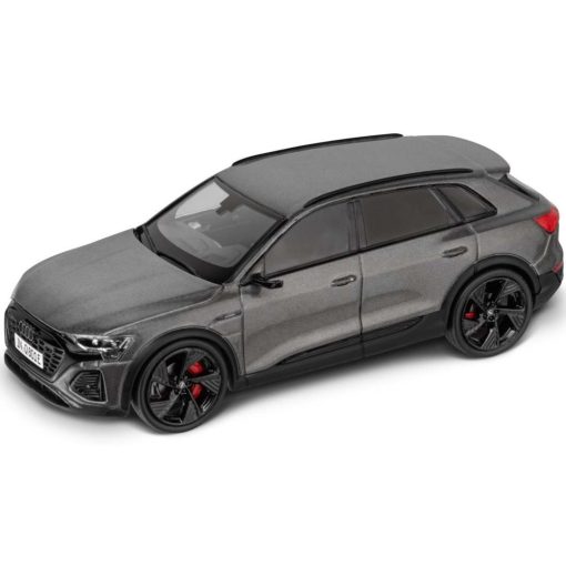 Audi Q8 e-tron,1:43