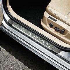 Skoda küszbborítás szett