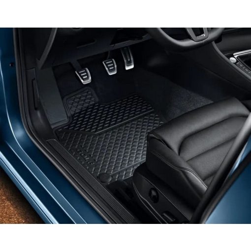 Gumiszőnyeg garnitúra