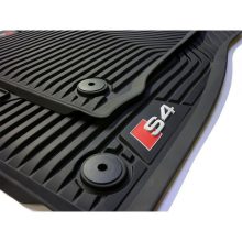 Audi gumiszőnyeg első
