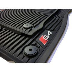 Audi gumiszőnyeg első
